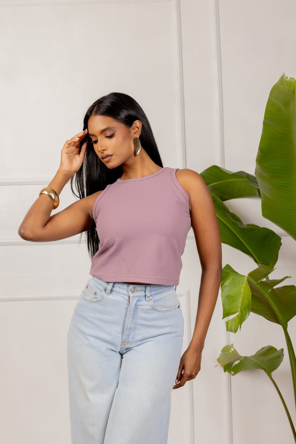 Mila Edge Crop