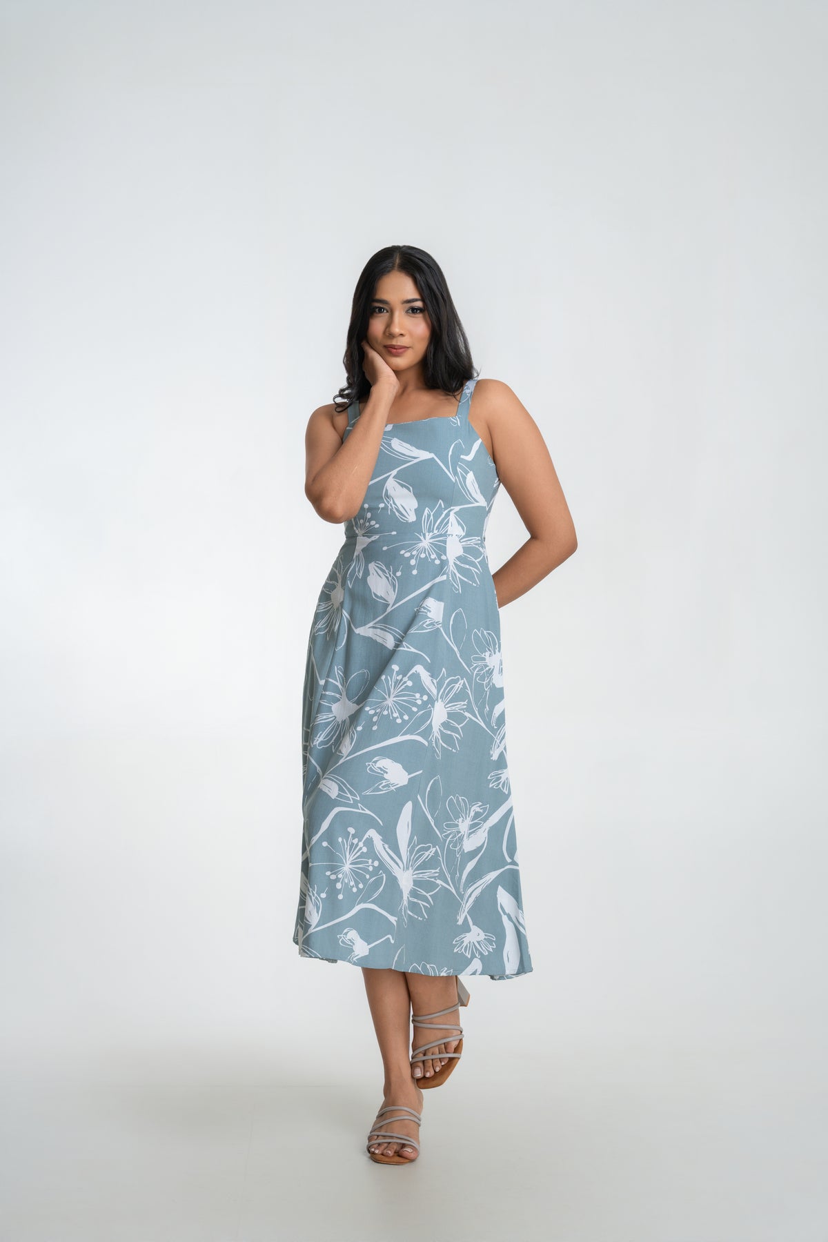 Lily dress