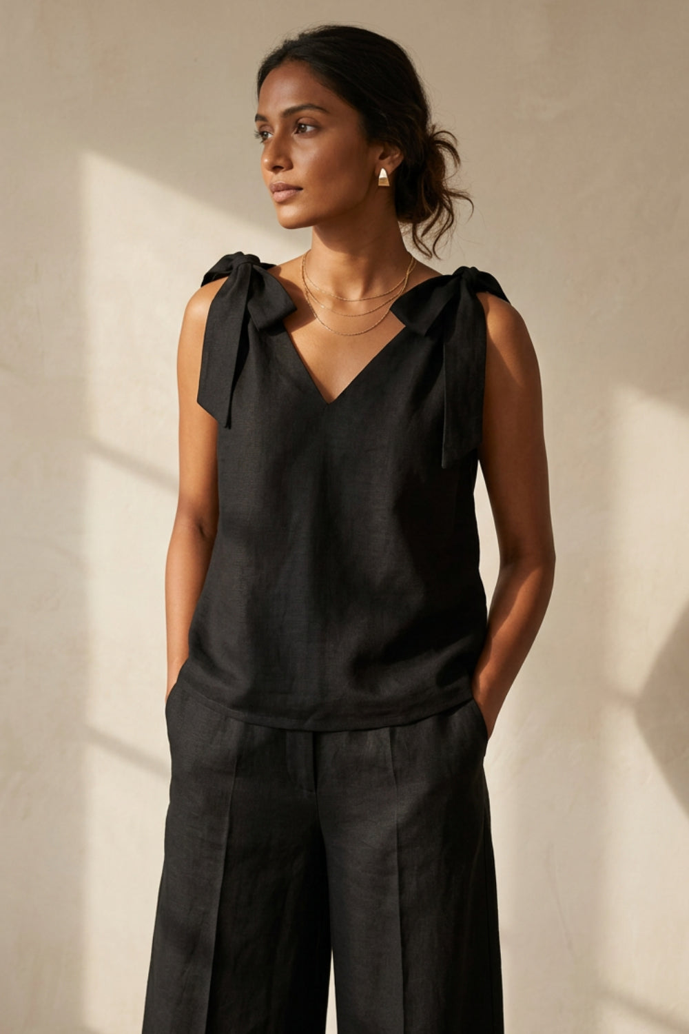 Livia tie top